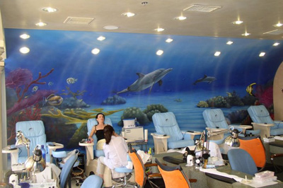 salon mural